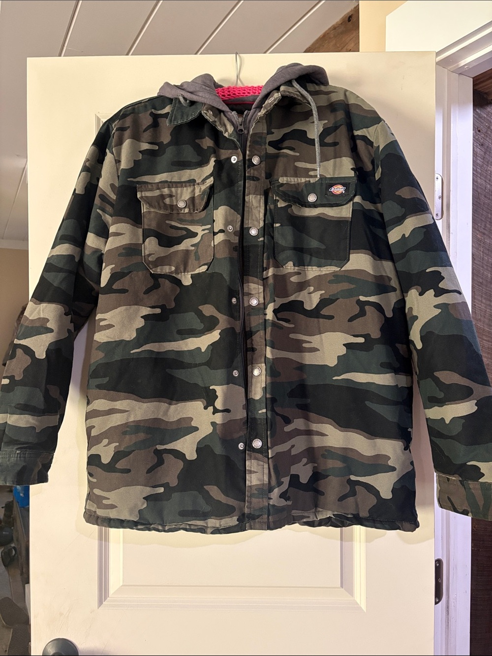Dickies Kids Camouflage Hooded Puffer Jacket - Green, Black, Brown